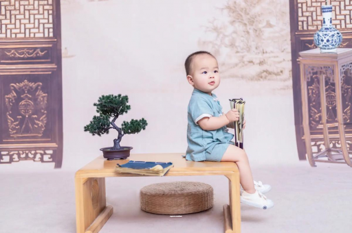 三明宝宝掉头发是怎么回事